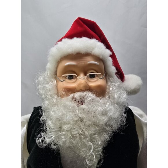 Gemmy Hip Swinging Santa Dances to The Music Of Santa Claus Is Coming To Town - Picture 11 of 16